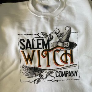 Womens Halloween sweatshirt